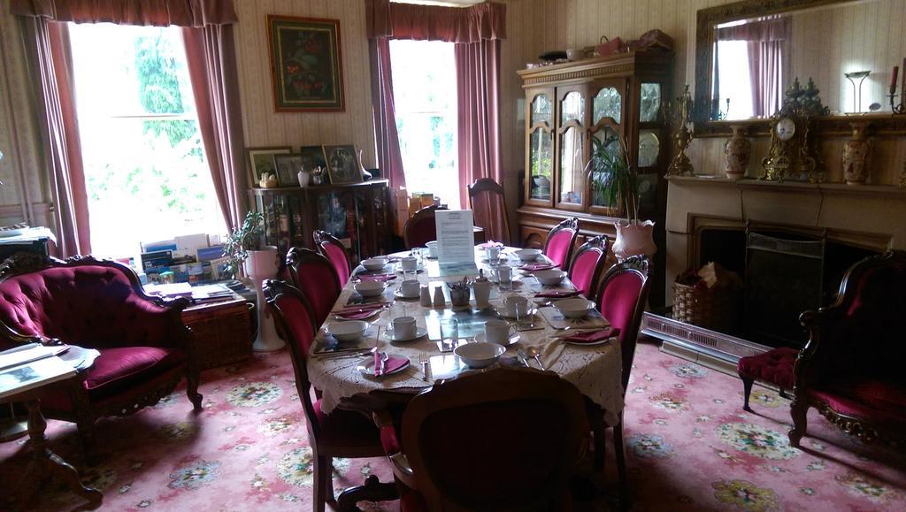 Brynhonddu Country House B&B Abergavenny Eksteriør billede